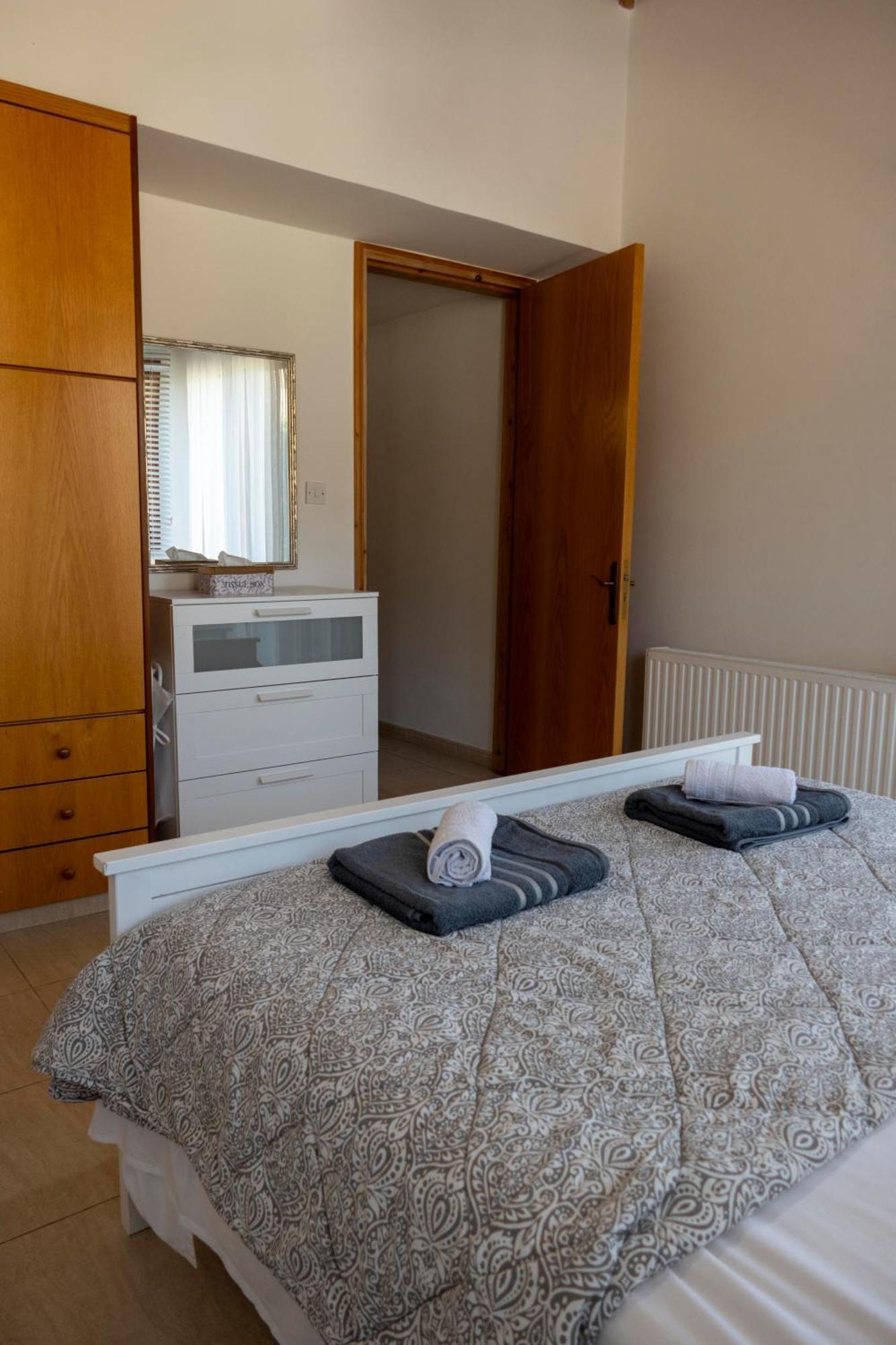 Gaia Residence, Peristerona, Polis Chrysochous Paphos Luaran gambar
